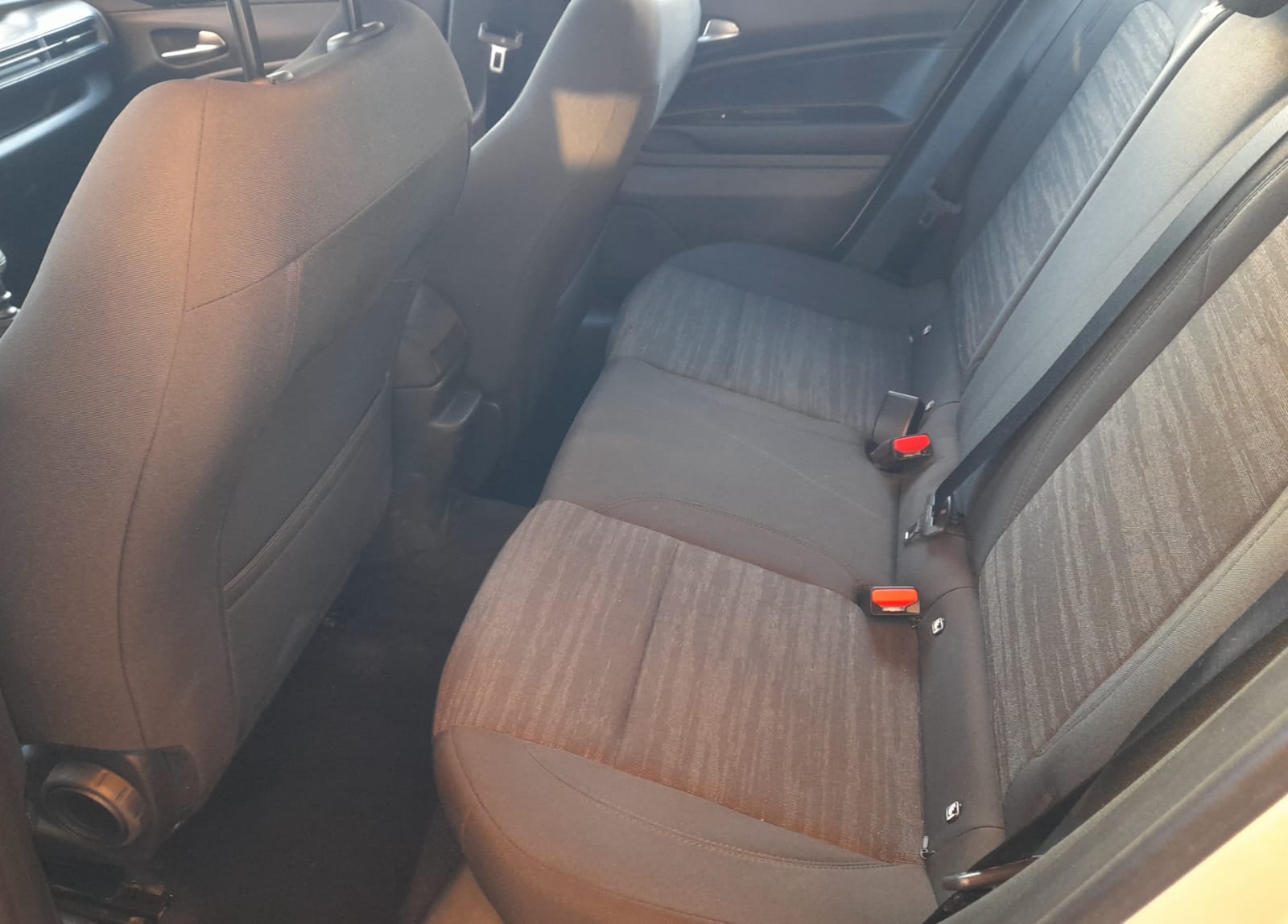 JEEP AVENGER 1.2 LONGITUDE