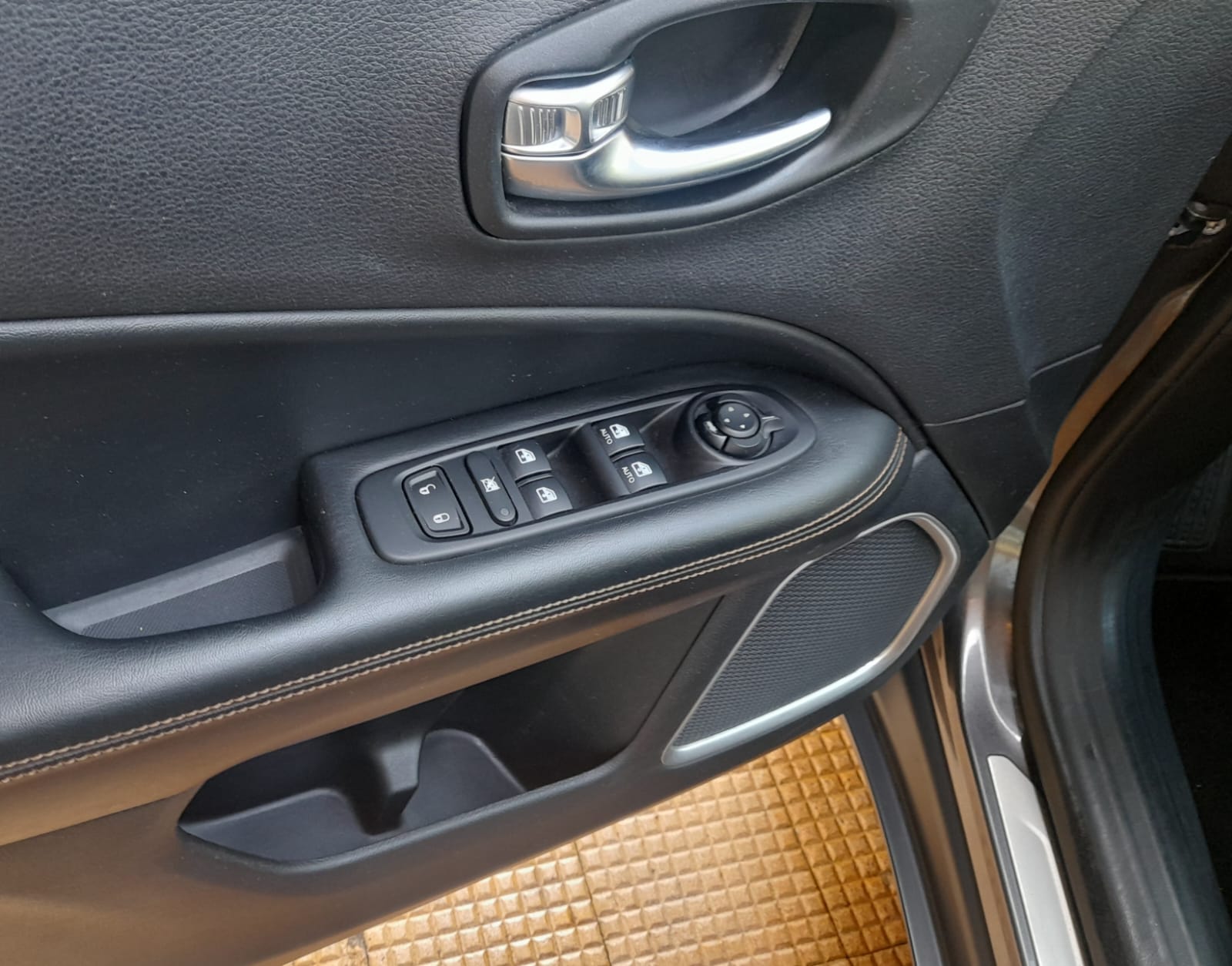JEEP COMPASS 1.6D 120CV LIMITED